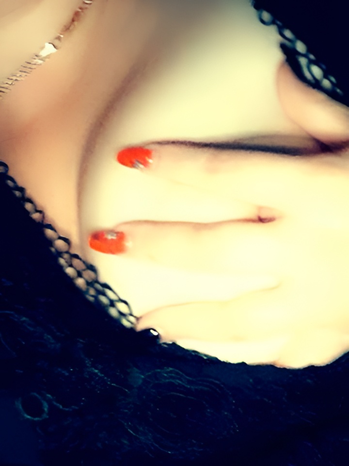 Агнесса привлекательная девушка из Красноуфимска цена от 10000 руб