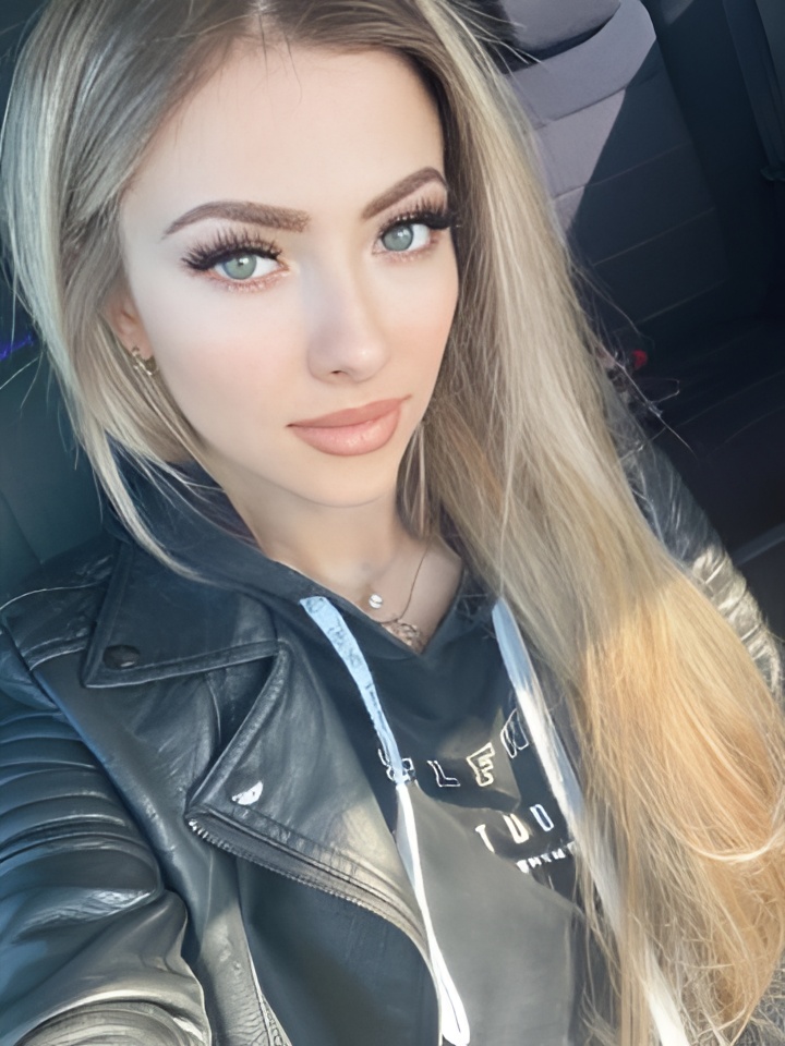 Елена привлекательная девушка из Красноуфимска цена от 2500 руб