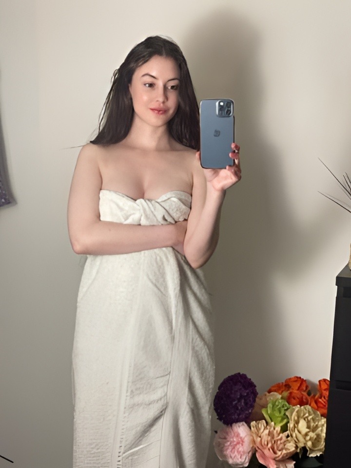 Ната привлекательная девушка из Красноуфимска цена от 2500 руб