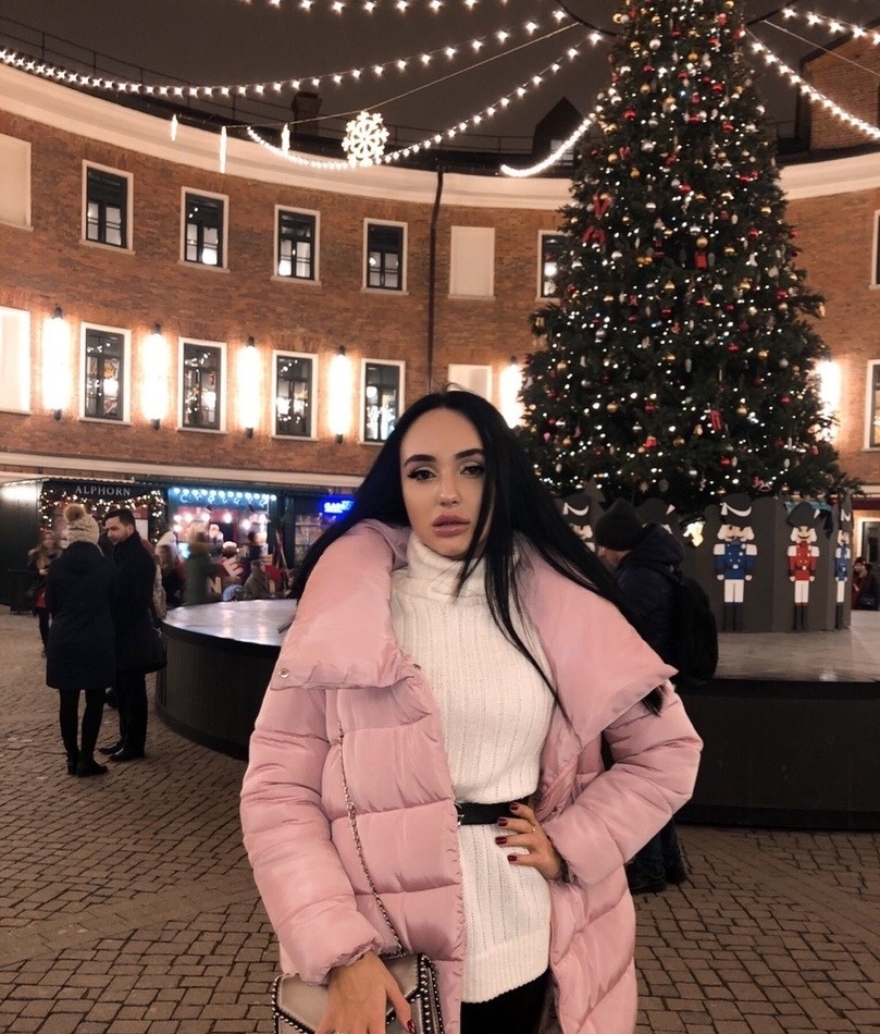 Арина привлекательная девушка из Красноуфимска цена от 3000 руб