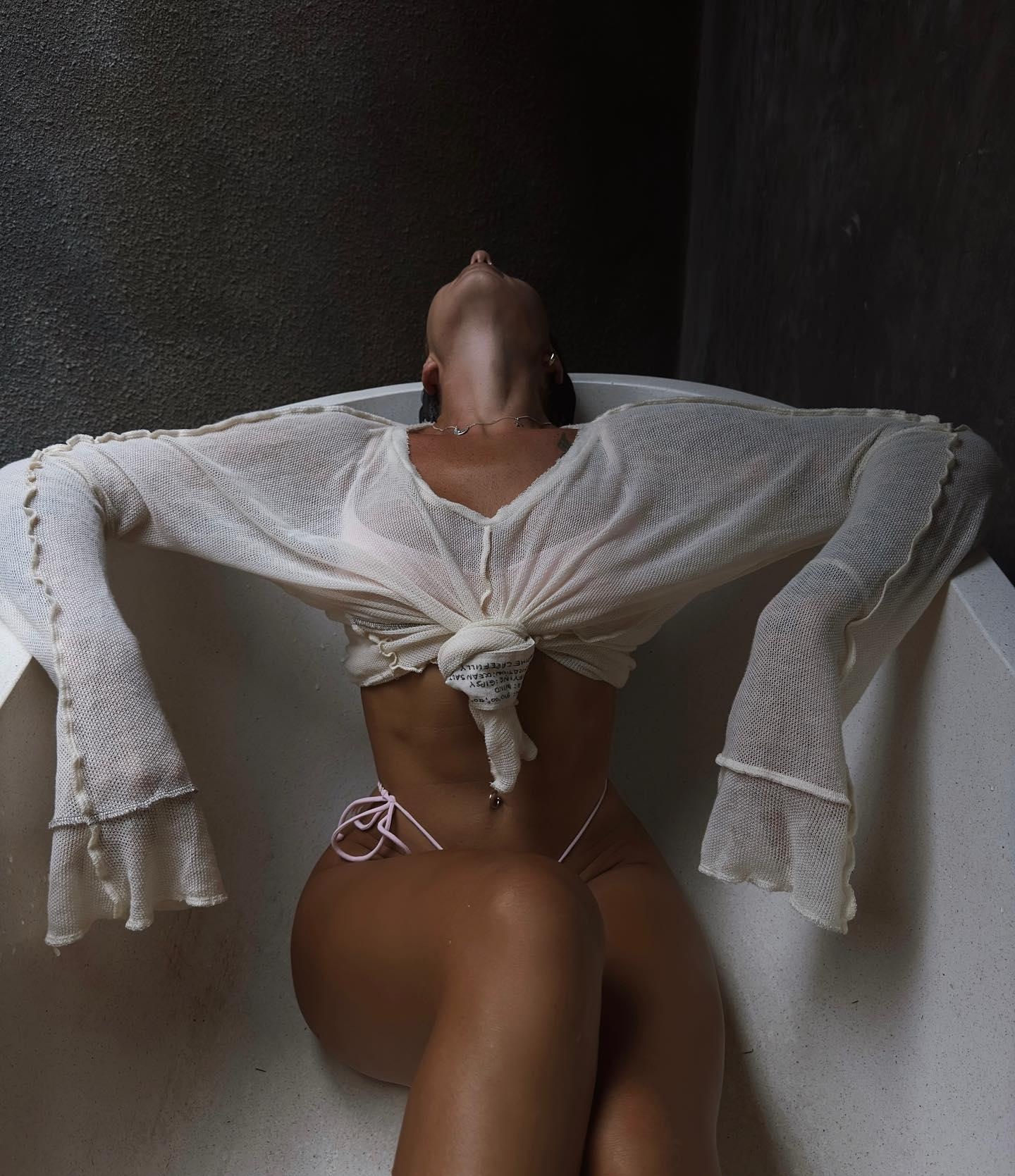 ОЛЕСЯ привлекательная девушка из Красноуфимска цена от 6000 руб