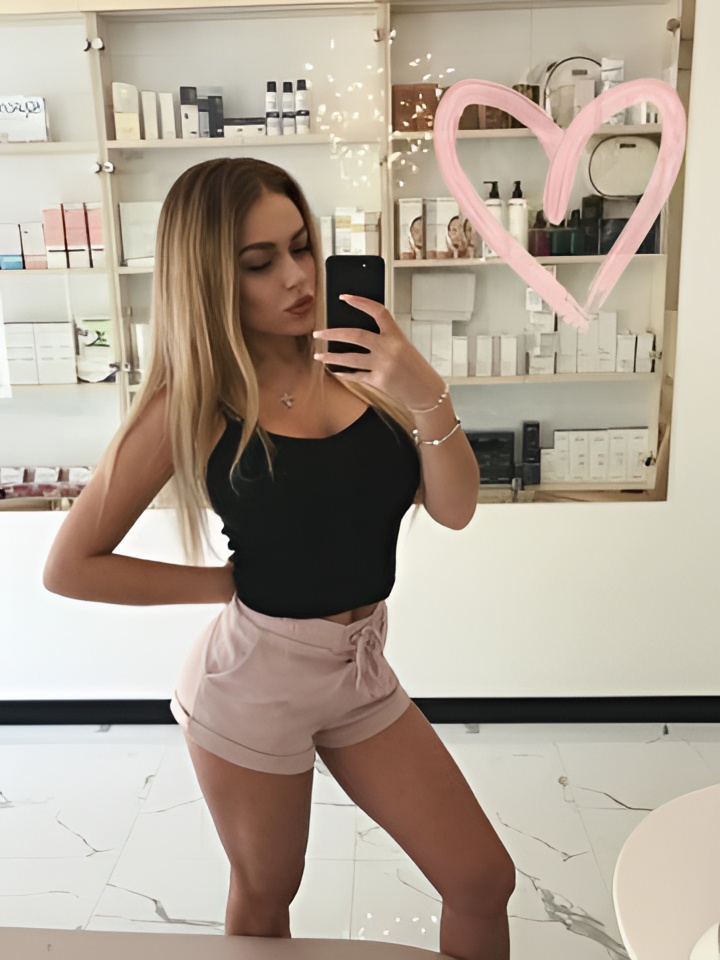 Индивидуалка Лизочка, доступна для личного знакомства от 2000 руб